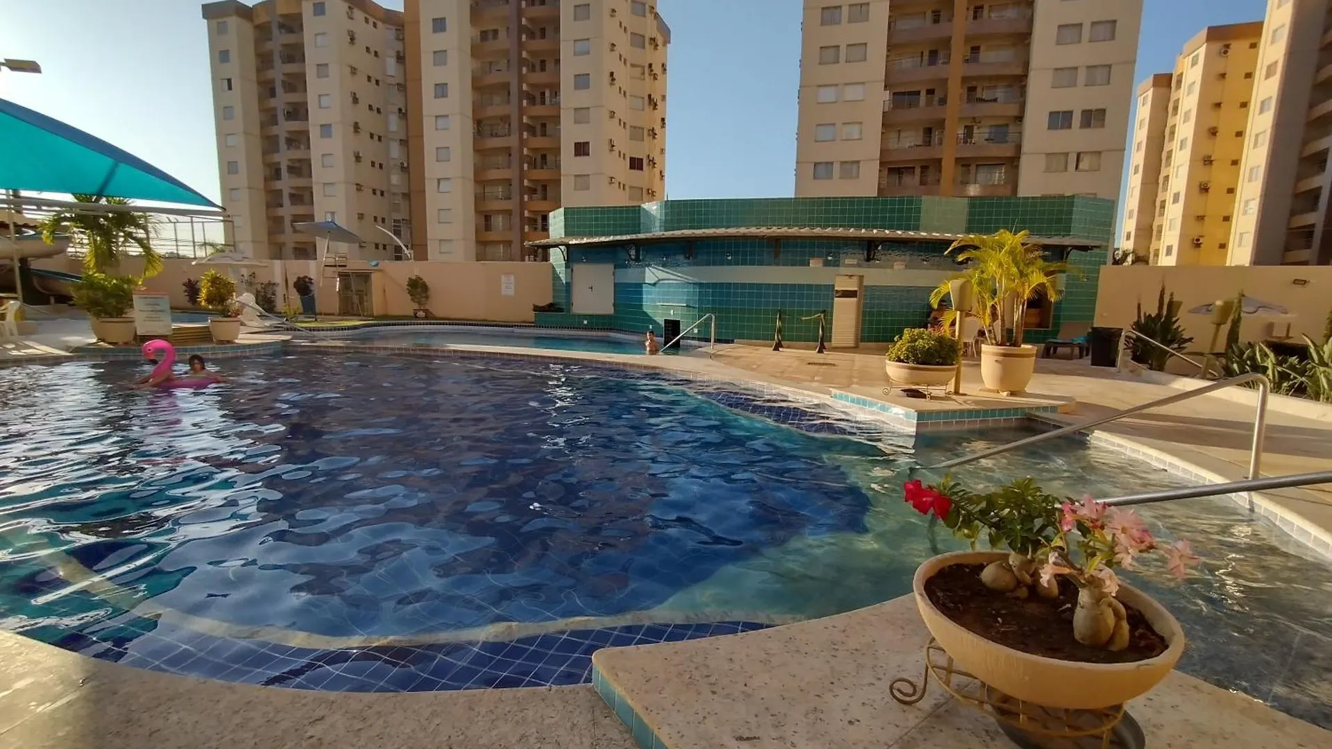 Prive Das Thermas I Caldas Novas - 3 Quartos - Achei Feirias - Com Roupa De Cama Apartment